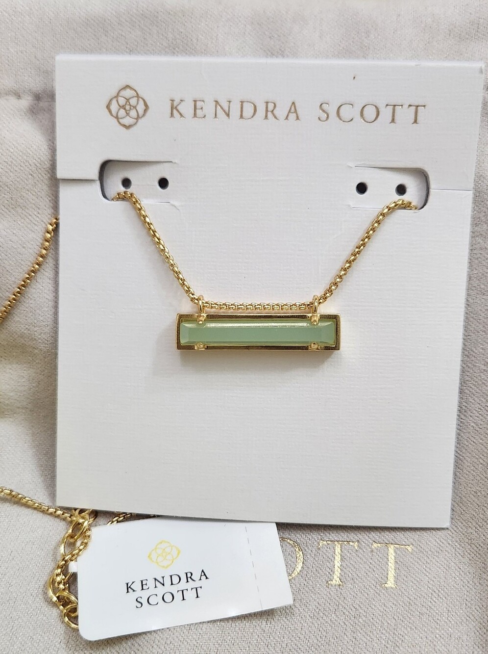Kendra Scott Leanor Necklace Gold/Chalcedony NWT